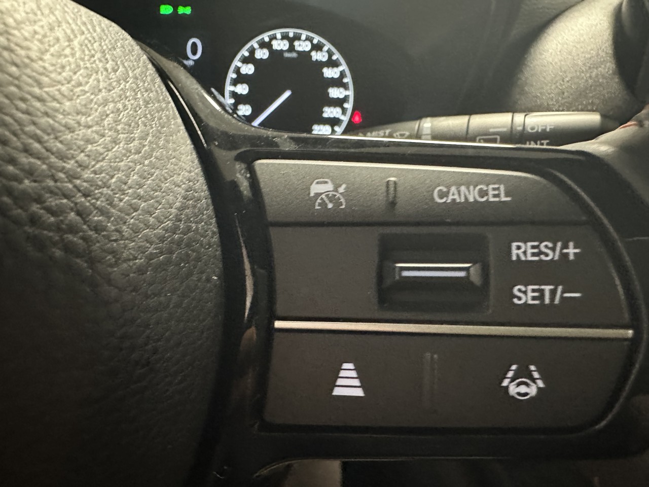 2025 Honda HR-V - Image 14