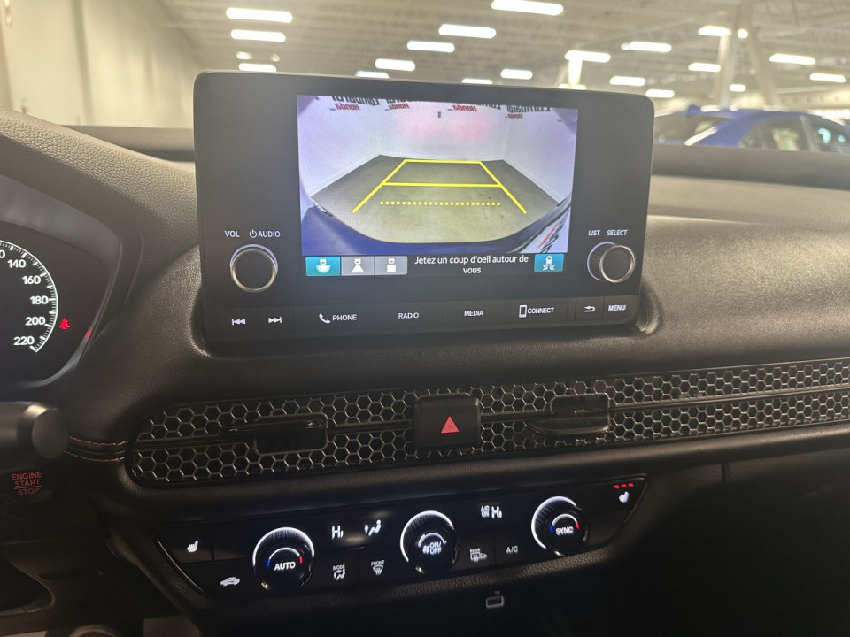 2025 Honda HR-V - Image 15