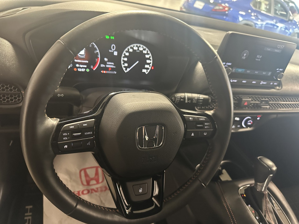 2025 Honda HR-V - Image 22