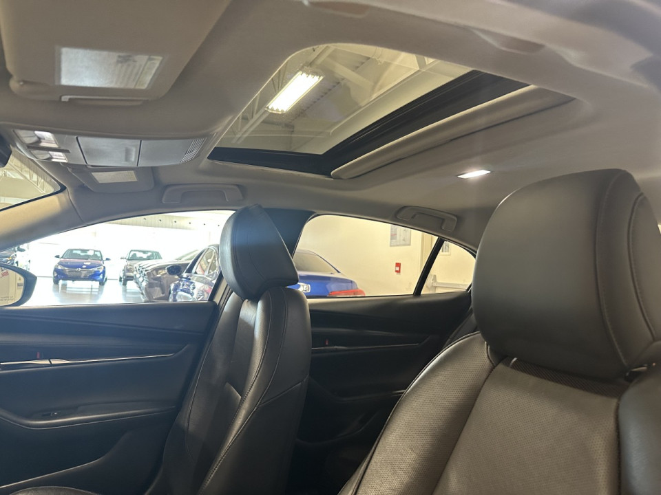 2024 Mazda 3 - Image 14